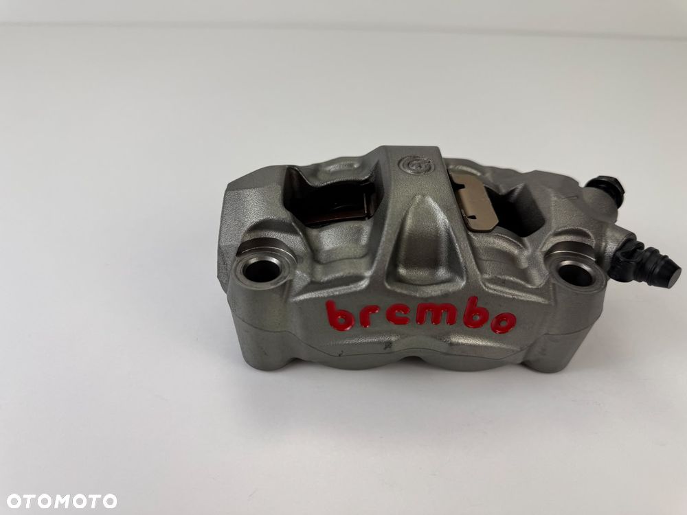 Zacisk hamulcowy przedni prawy Triumph Street Triple 765 RS 2022- - 4