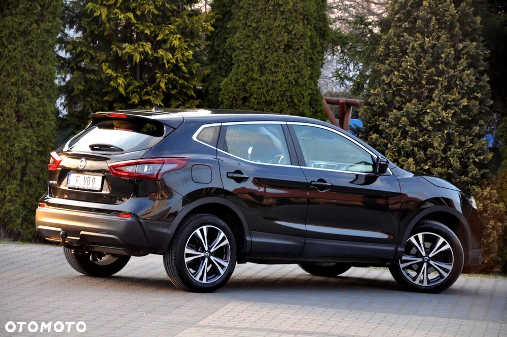 Nissan Qashqai 1.3 DIG-T DCT AKARI - 16