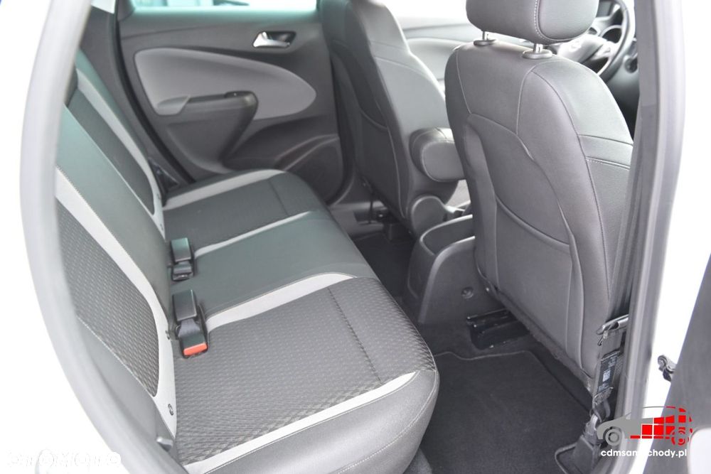Opel Crossland X - 18