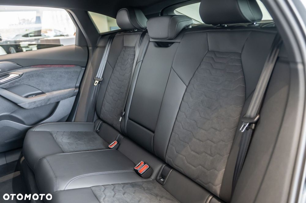 Audi A6 Sportback e-tron 83kWh - 19