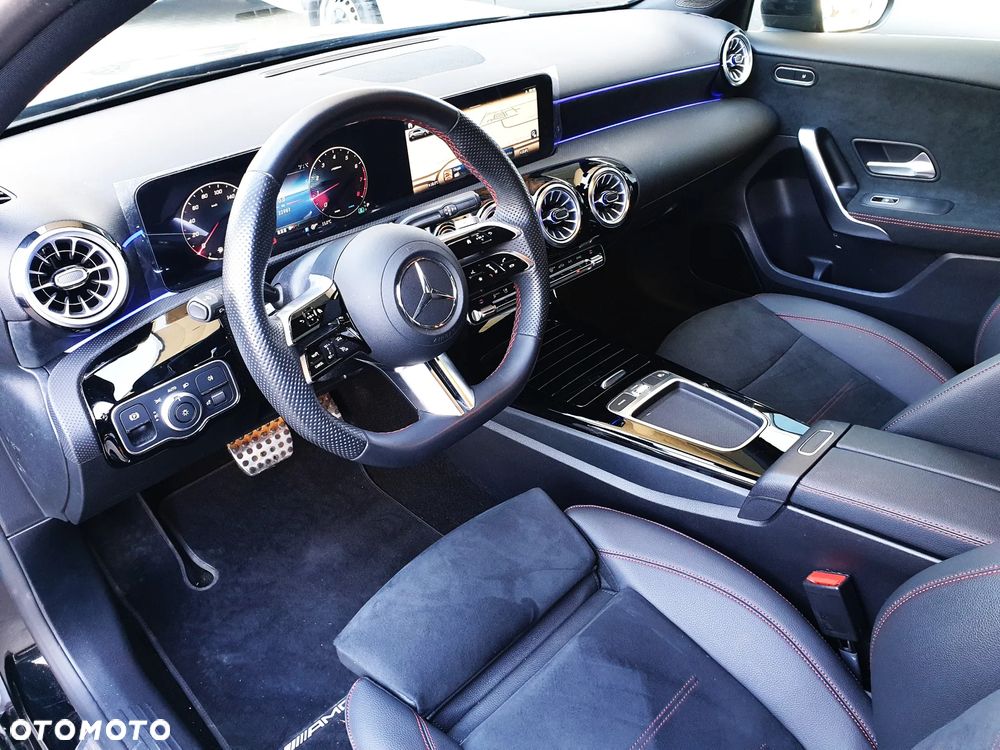 Mercedes-Benz Klasa A 200 AMG Line 7G-DCT - 15