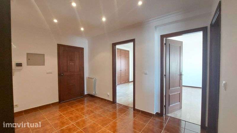Arrendo Apartamento T2 Tortosendo, Covilhã - Grande imagem: 3/12