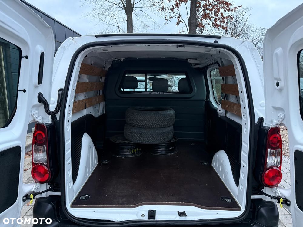 Citroën Berlingo 1.6 HDI Automat Nawigacja Kamera Gwarancja - 29