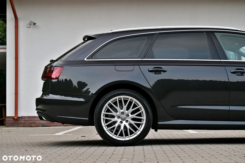 Audi A6 Avant 2.0 TDI Ultra S tronic - 24