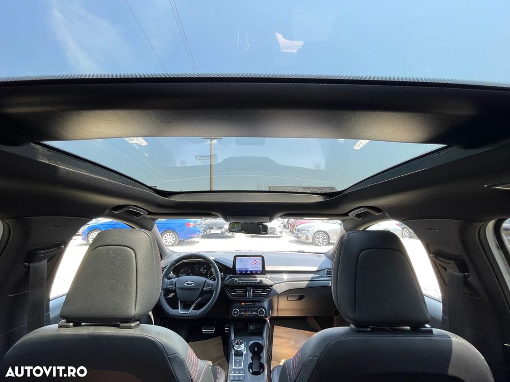 FORD Focus 2021 — imagine 7