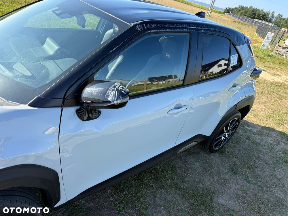 Toyota Yaris Cross 1.5 VVT-i GR Sport - 24