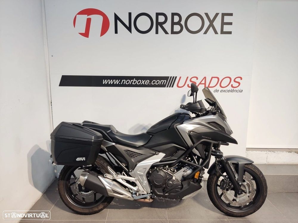 Honda NC750X X - 1