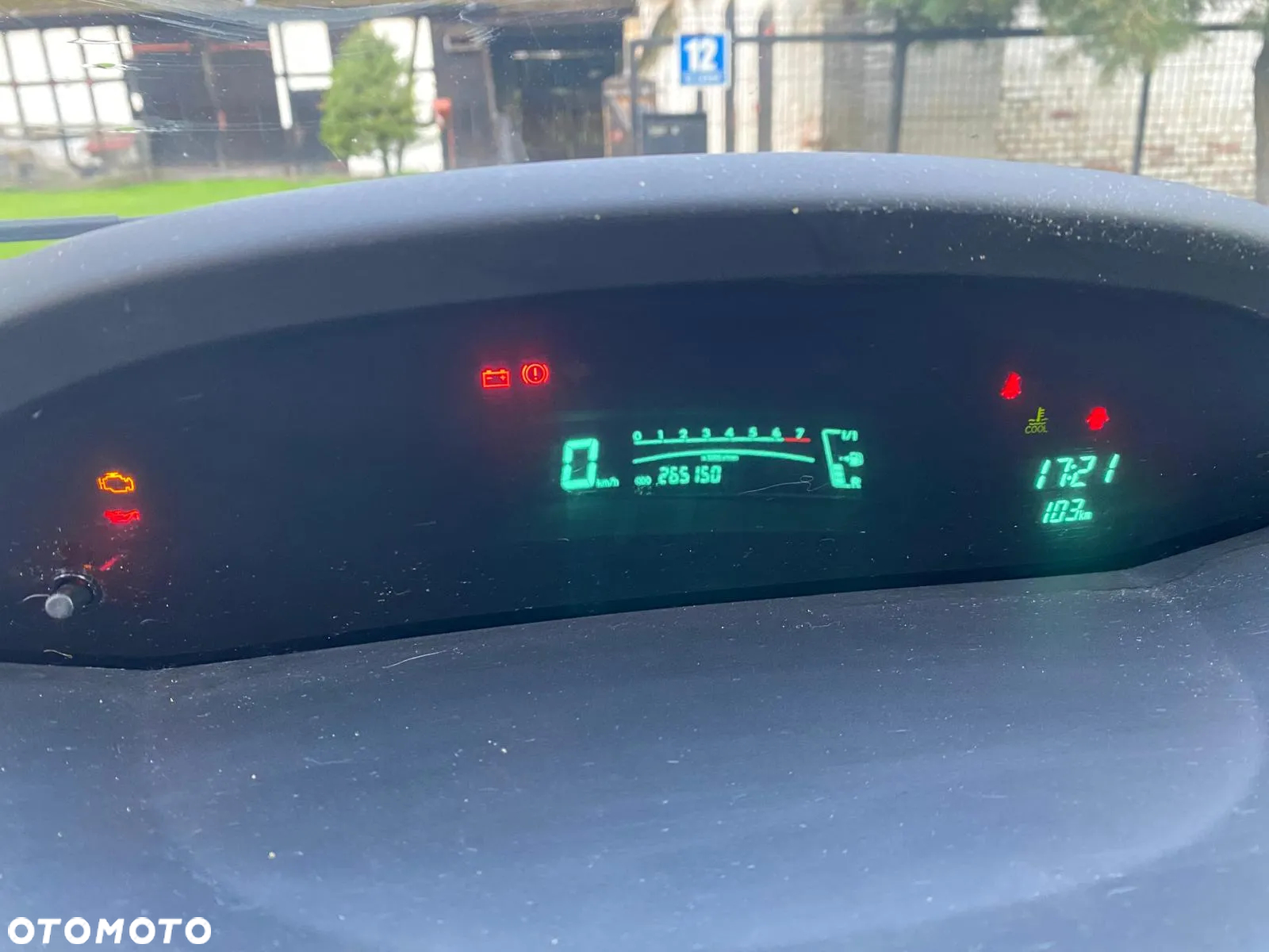 Toyota Yaris 1.0 Entry - 6