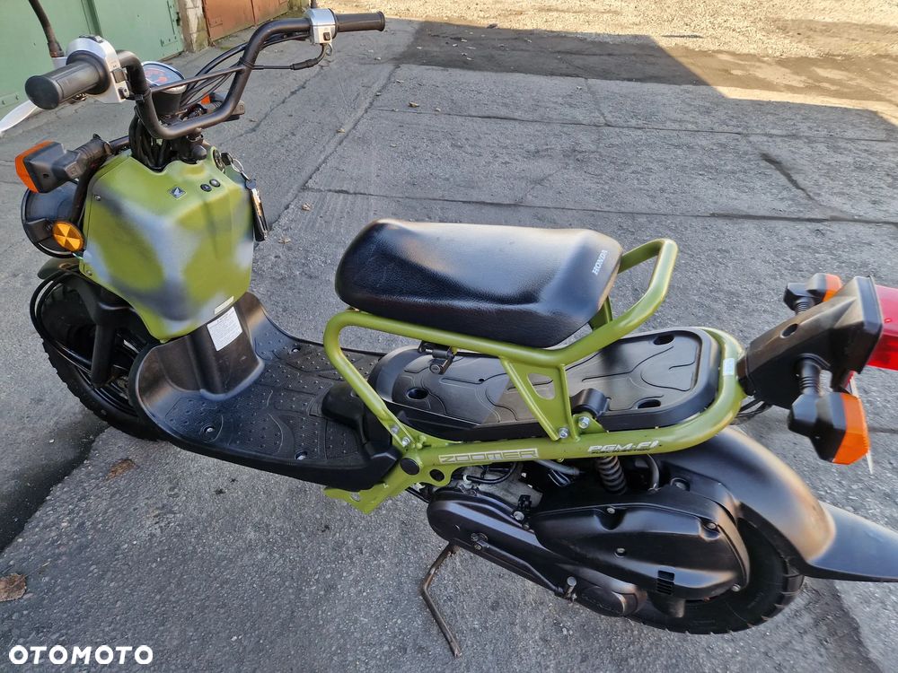 Honda Zoomer - 10