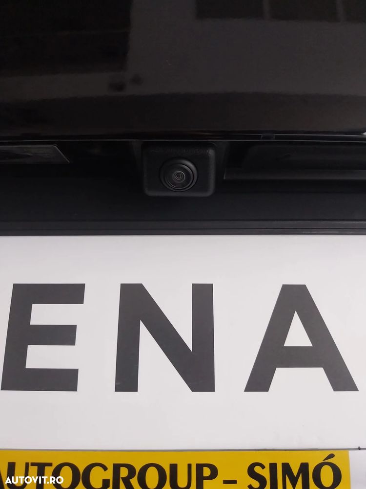 Renault Arkana E-TECH Hybrid 145 Techno - 13