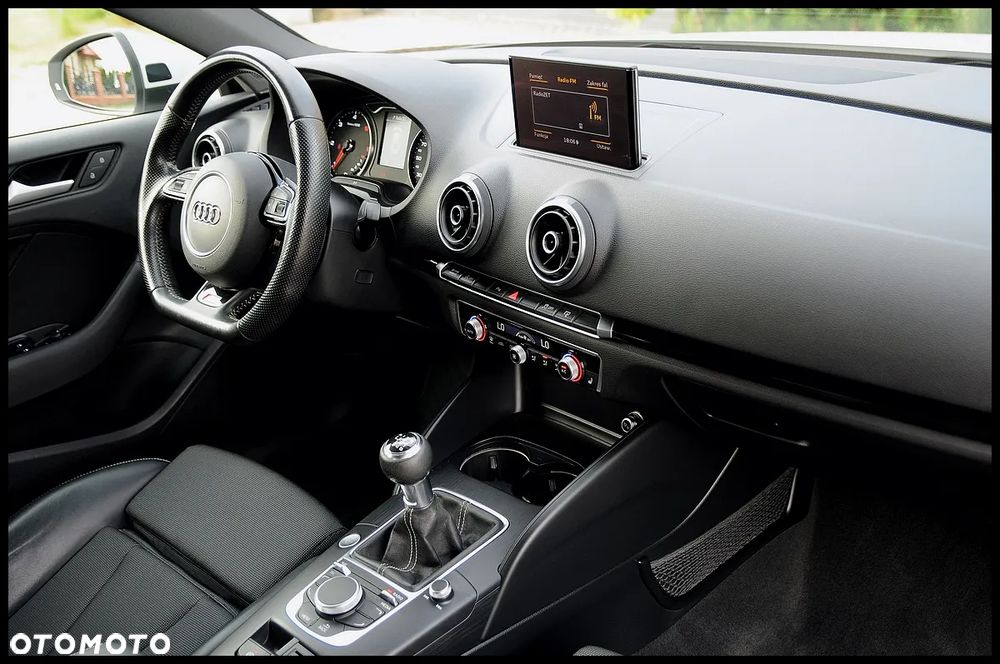 Audi A3 Limousine 2.0 TDI (clean diesel) S line Sportpaket - 29