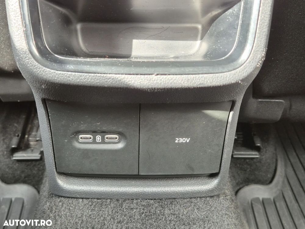 Skoda Octavia 2.0 TDI DSG Ambition - 12