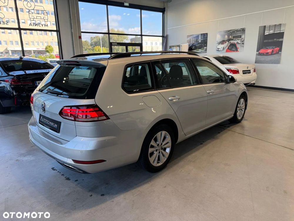 Volkswagen Golf VII 1.6 TDI BMT Comfortline - 4