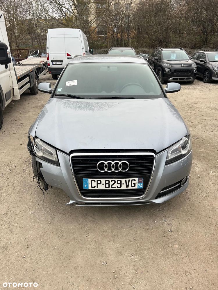 Audi A3 Sportback 1.4 TFSI S line Sportpaket (plus) - 2