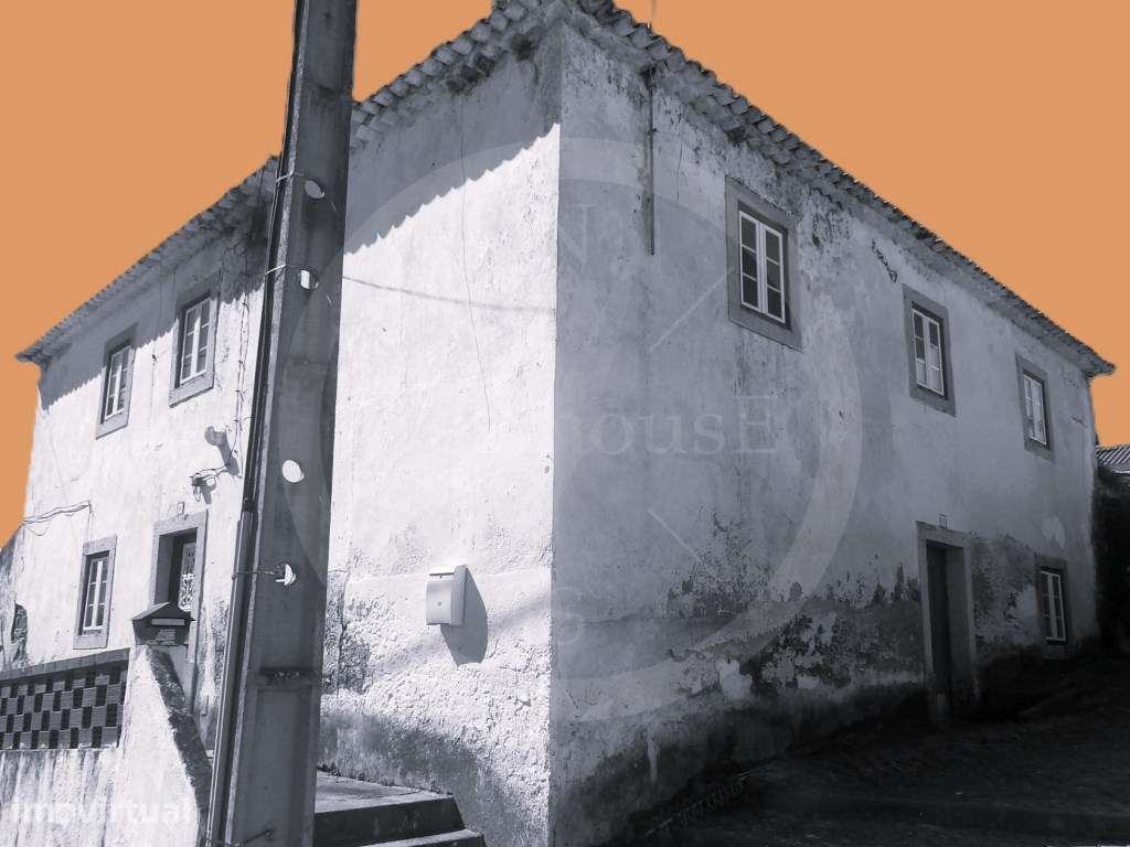 Moradia para reabilitar, com 284m2 de área bruta, em Carvalhal, no ... - Grande imagem: 2/13