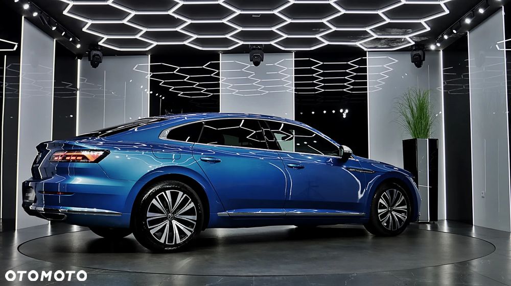 Volkswagen Arteon 2.0 TDI Elegance DSG - 9