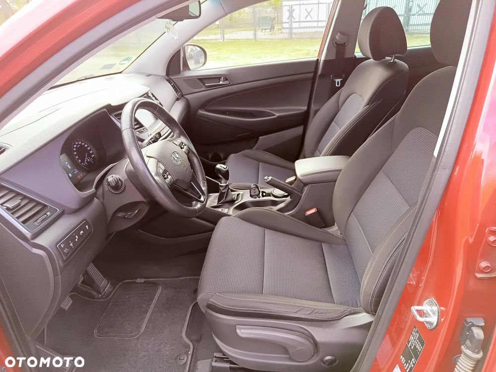 Hyundai Tucson 1.6 T-GDi Comfort 2WD - 26