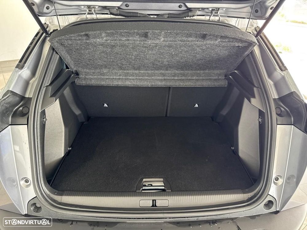 Peugeot e-2008 54 kWh Active - 6