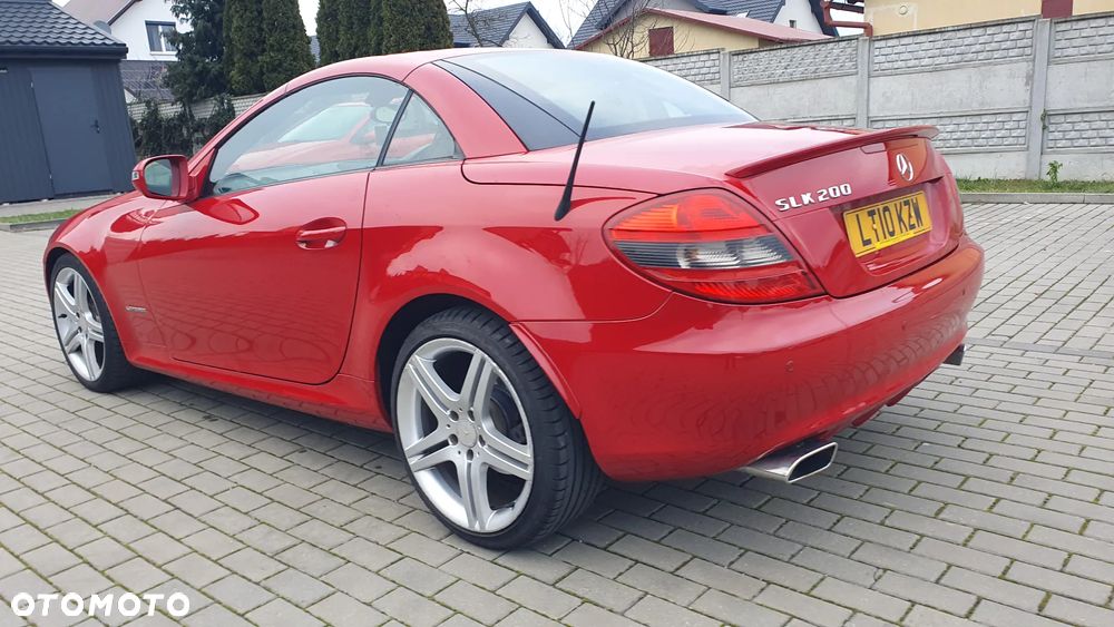 Mercedes-Benz SLK 200 BlueEFFICIENCY 7G-TRONIC Roadster pur - 4