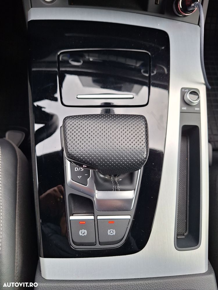 Audi Q5 50 TFSIe quattro S tronic S line - 1