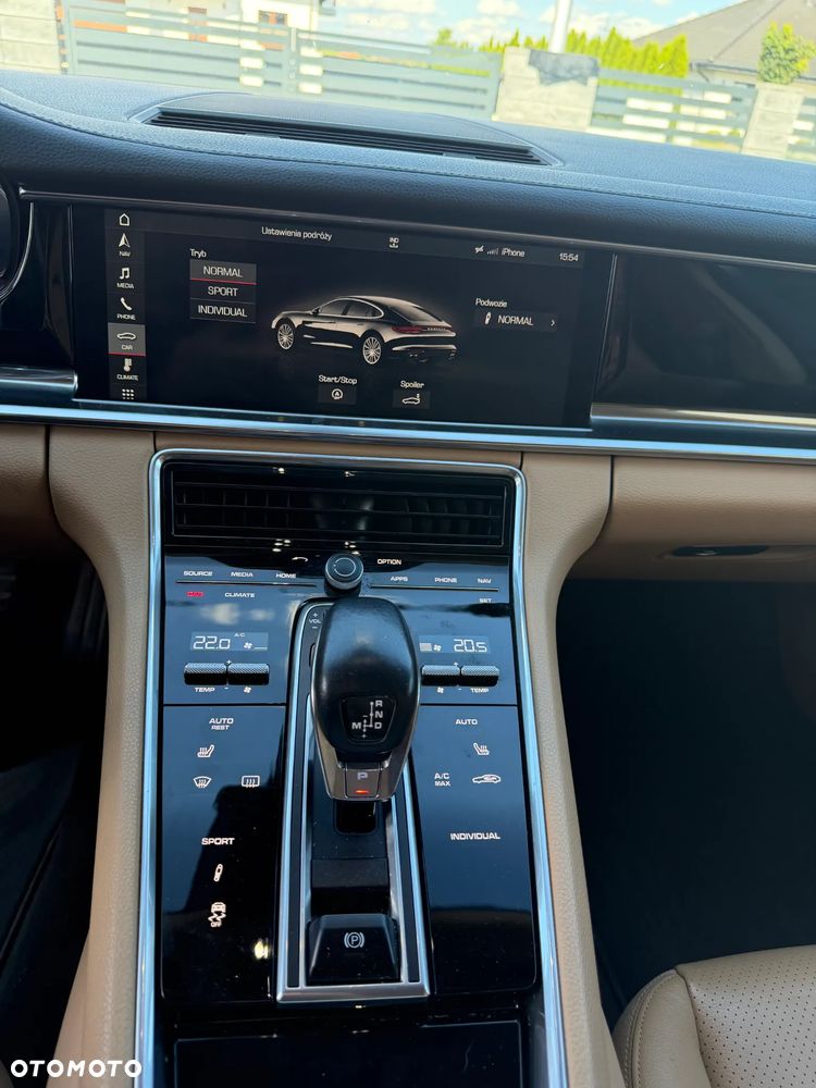 Porsche Panamera 4 - 14