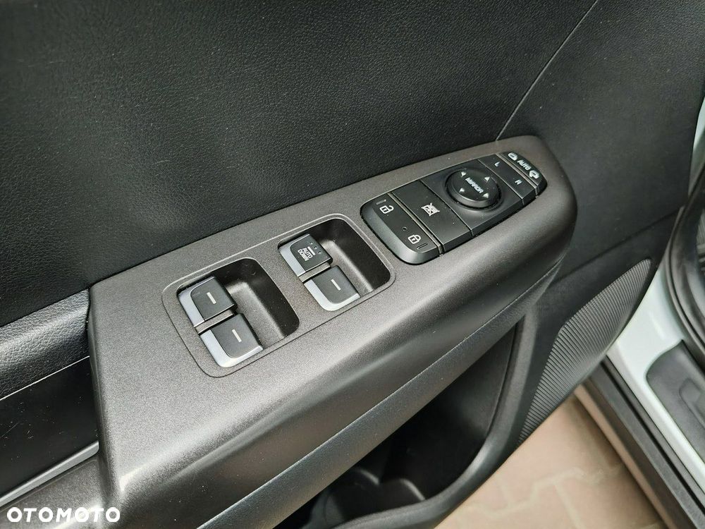 Kia Sportage - 17