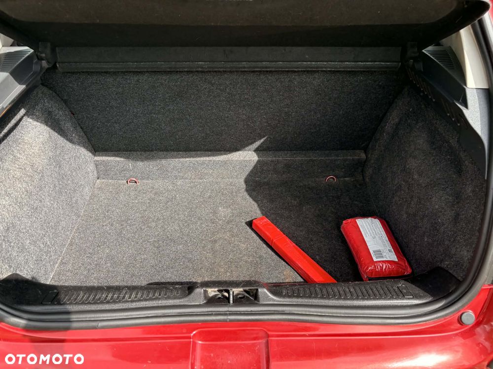 Renault Clio 1.2 16V Dynamique - 10