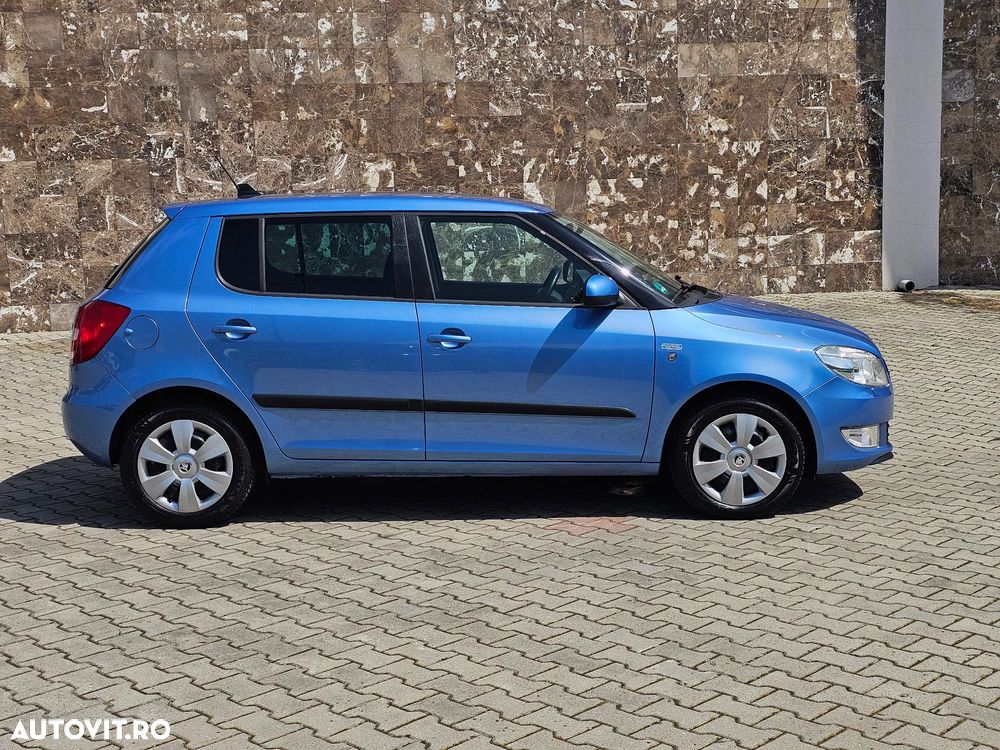 Skoda Fabia 1.2 TSI DSG FAMILY - 2