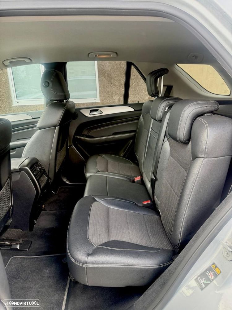 Mercedes-Benz ML 250 BlueTEC 4MATIC 7G-TRONIC - 7