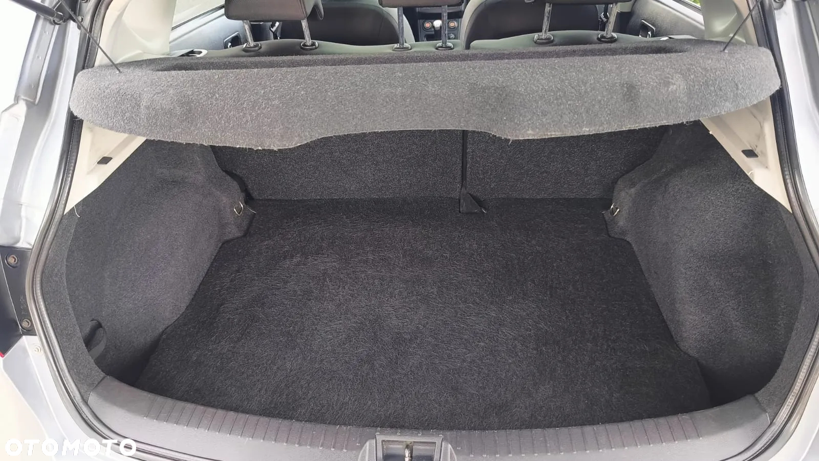 Nissan Qashqai - 25