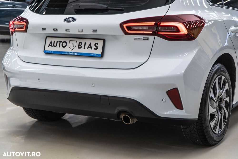 Ford Focus 1.0 EcoBoost MHEV Titanium - 14