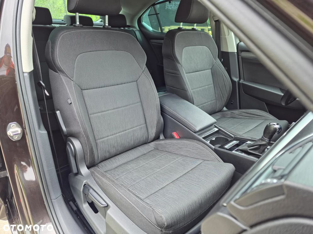 Skoda Superb 2.0 TSI Ambition DSG - 37