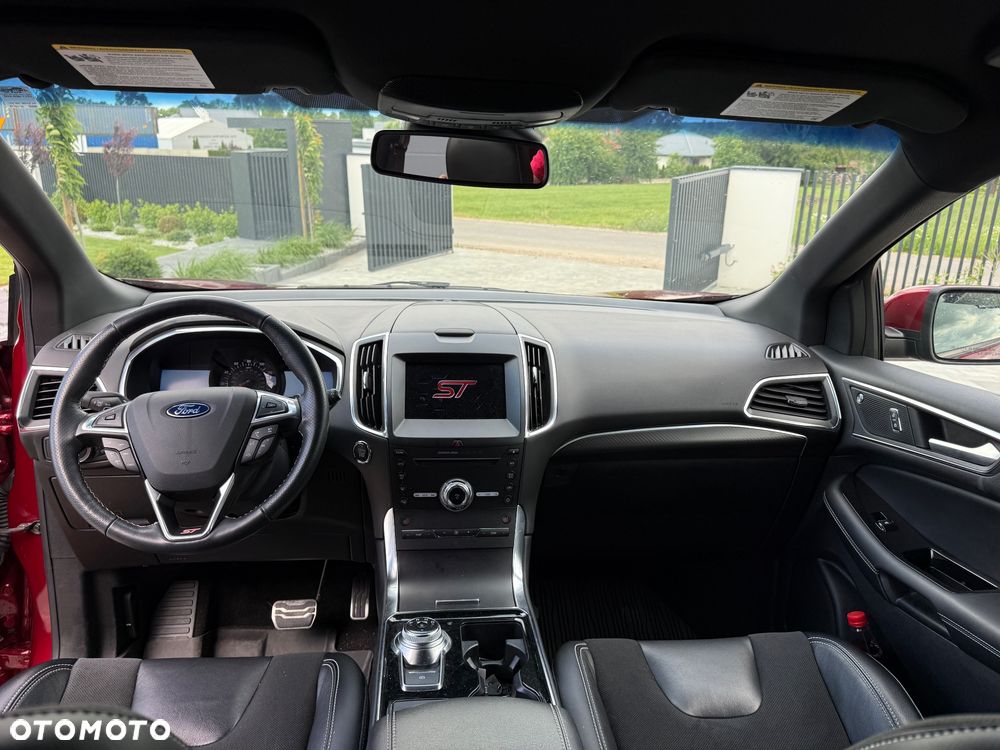 Ford Edge - 17