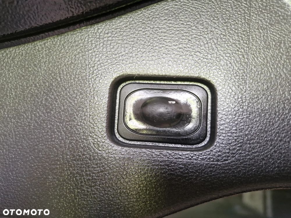 Ford Mondeo - 36