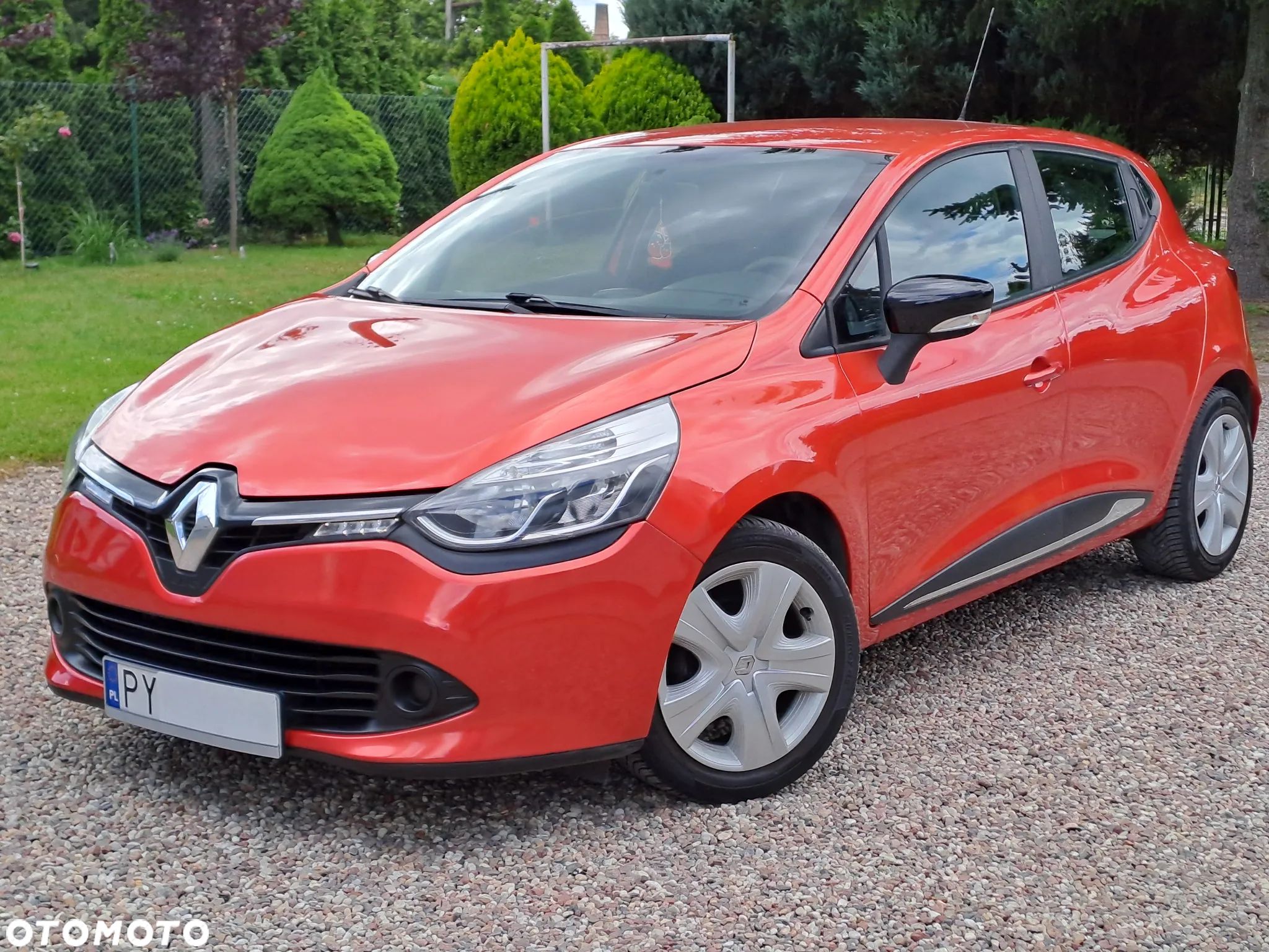 Renault Clio - 1