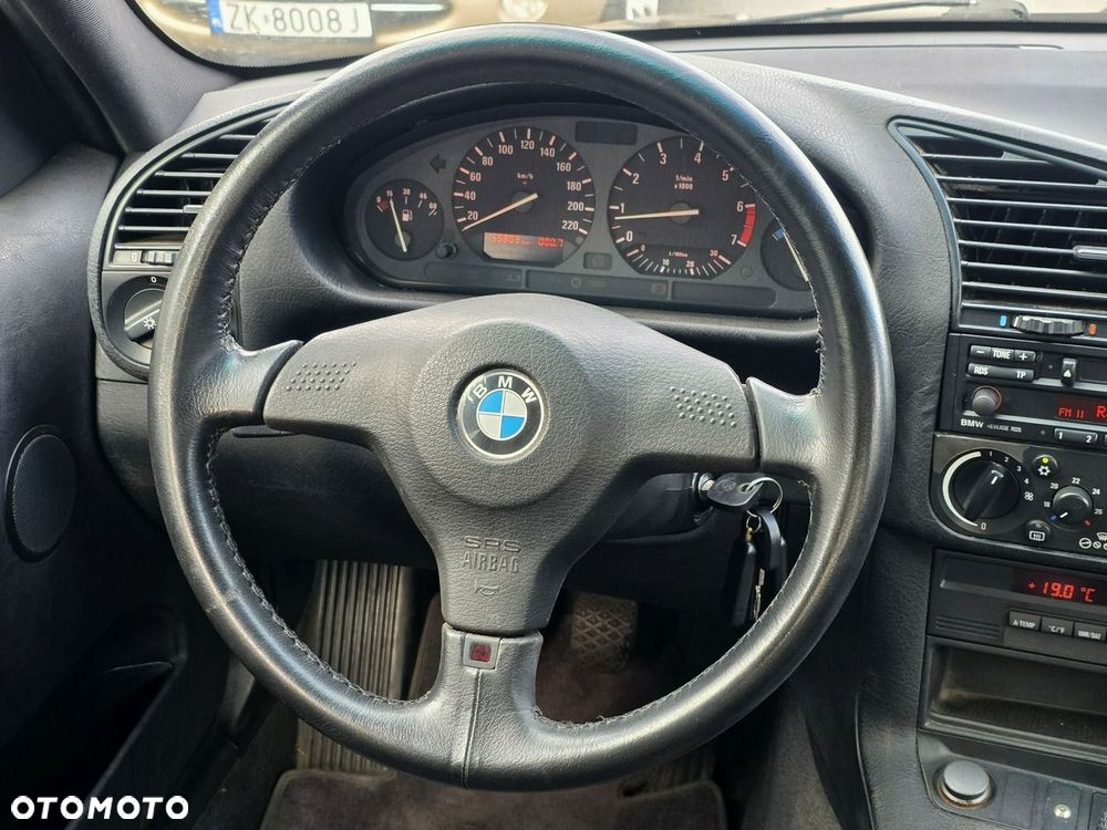 BMW Seria 3 316i - 17