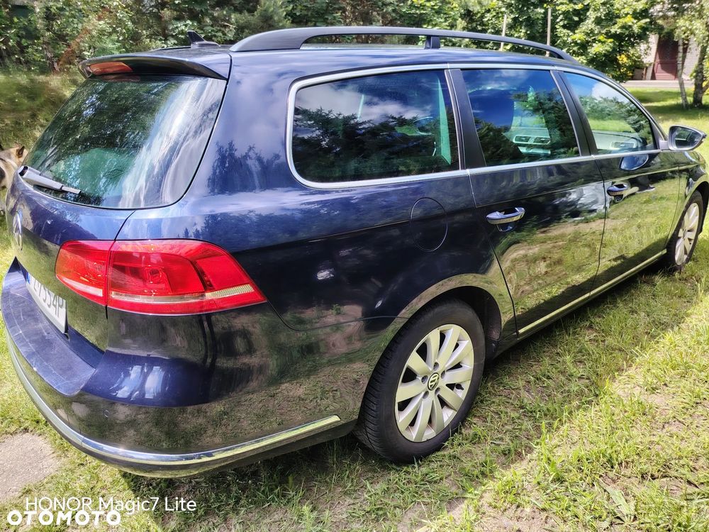 Volkswagen Passat 2.0 Blue TDI SCR Comfortline - 10