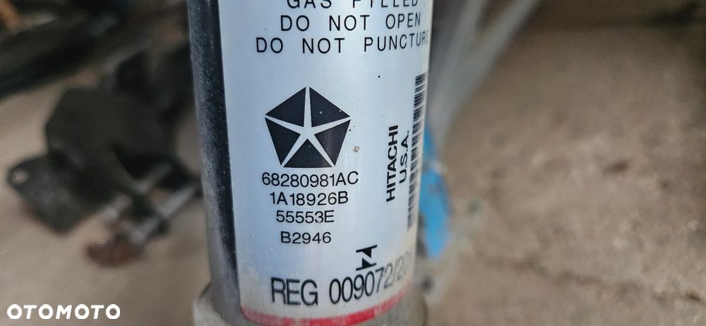 Dodge Durango III LIFT 2017- 3.6 V6 AWD RWD Amortyzator przód prawy lewy Amortyzator przedni prawy lewy Kompletny Sprężyna 68280975AC 68280974AC 68280974AC 68280980AC 68280981AC - 14