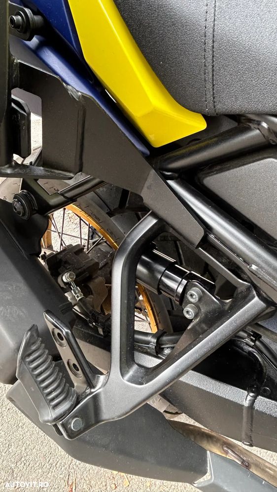 Suzuki V-Strom 800DE - 21