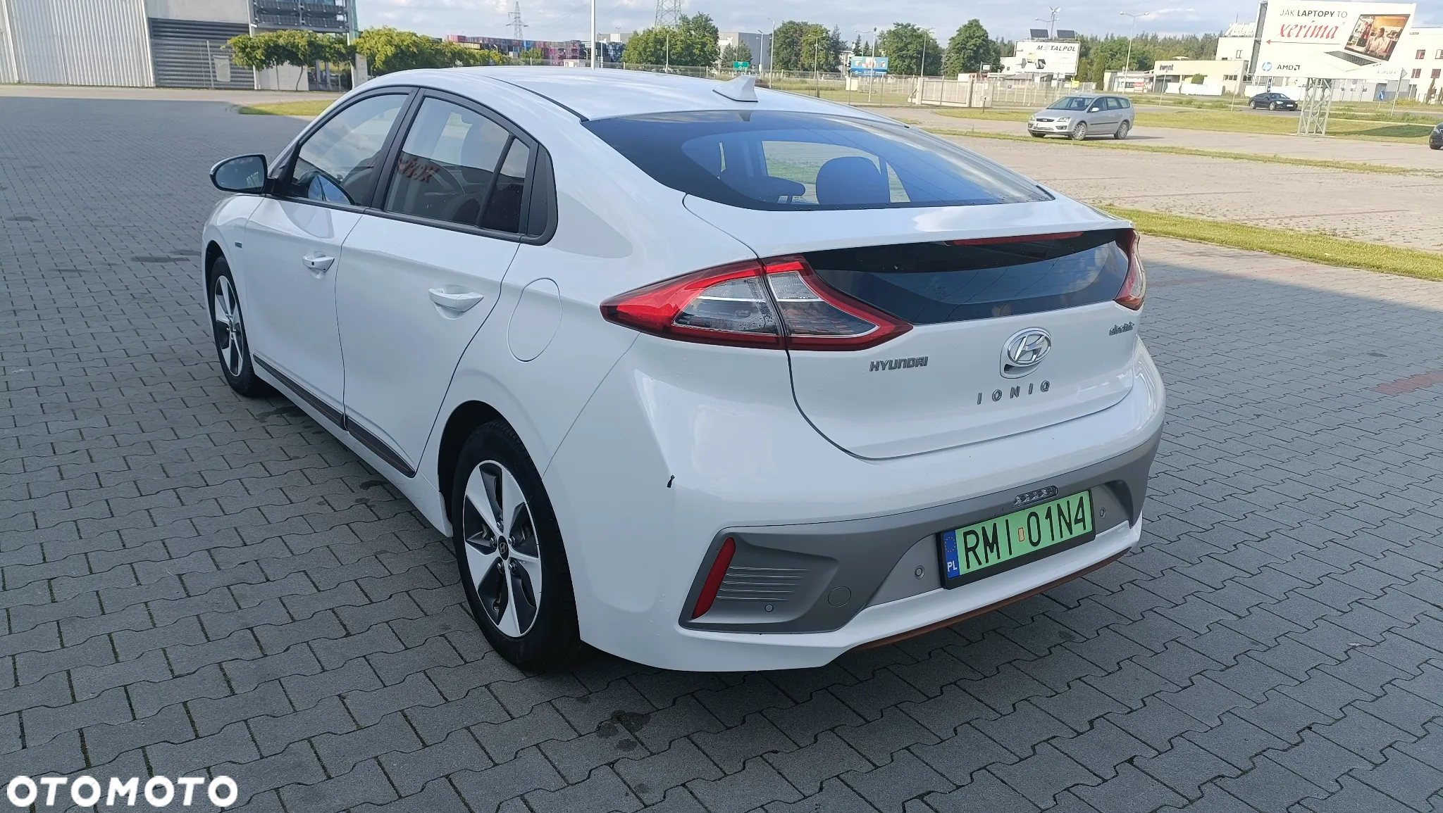 Hyundai IONIQ electric Premium - 4