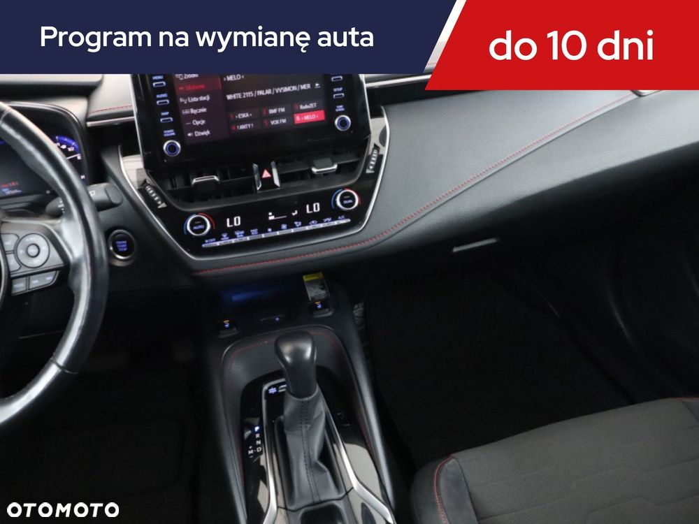 Toyota Corolla - 10