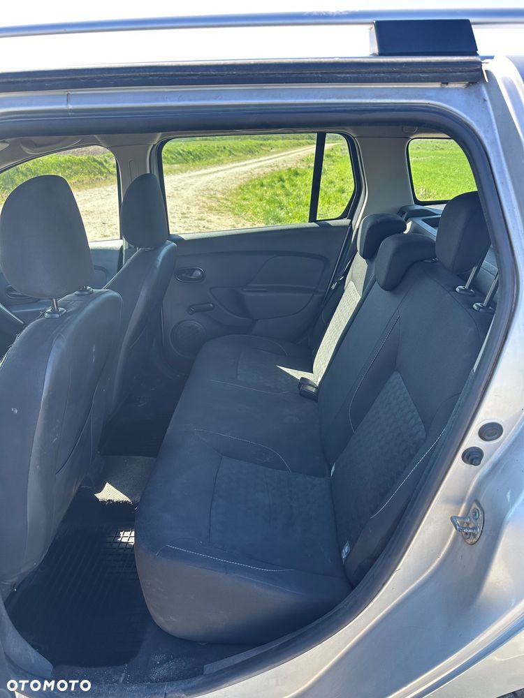 Dacia Logan 0.9 TCE Laureate S&S EU6 - 13