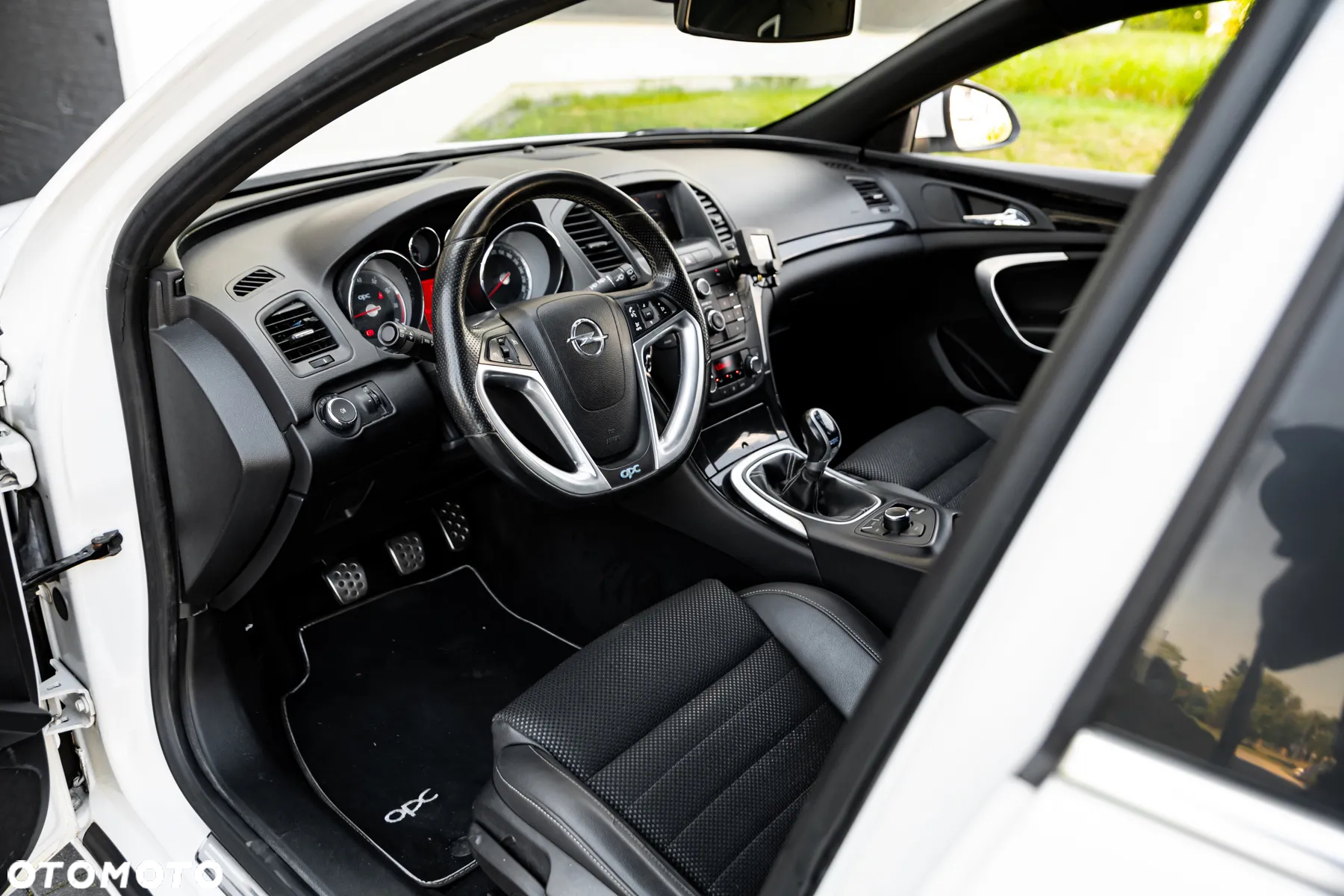 Opel Insignia 2.8 V6 Turbo 4x4 Sports Tourer OPC - 17