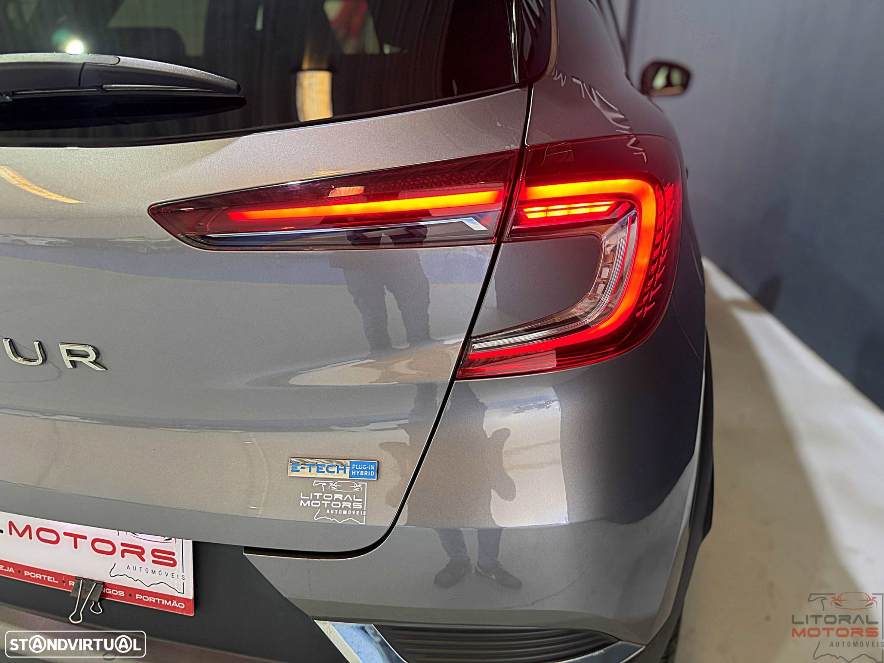 Renault Captur 1.6 E-Tech Plug-In Intens - 11