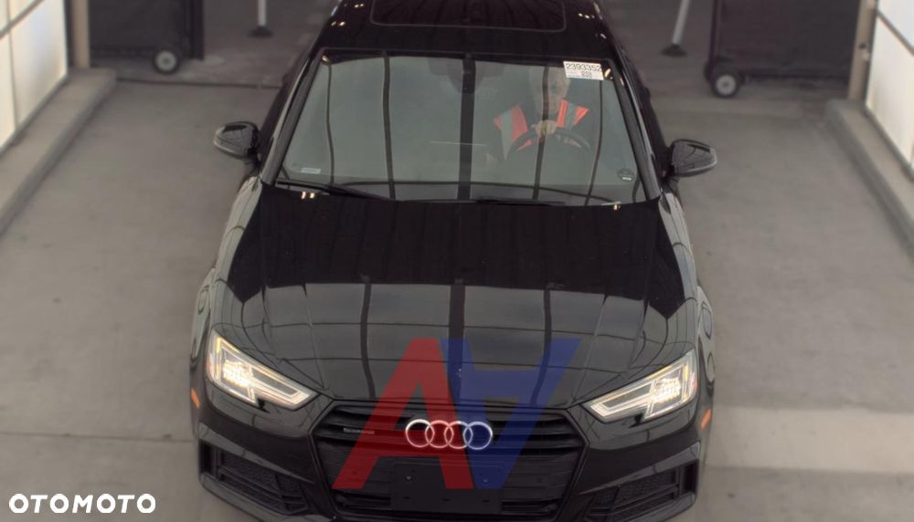 Audi A4 Limousine - 4
