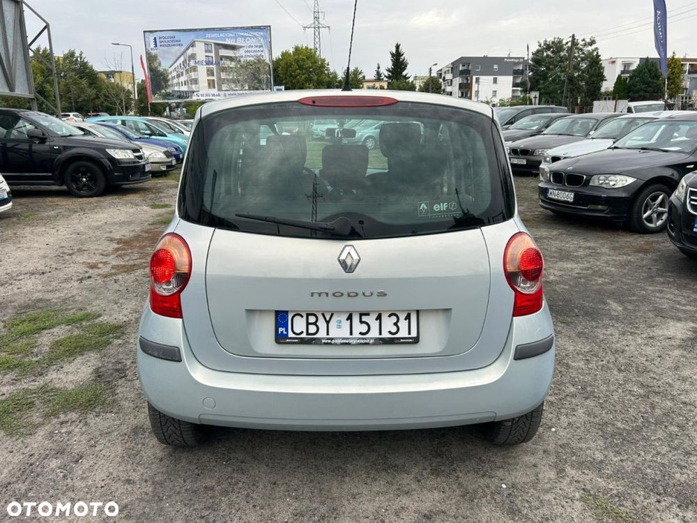Renault Modus - 1