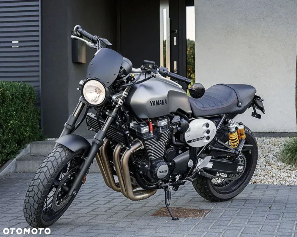 Yamaha XJR - 1