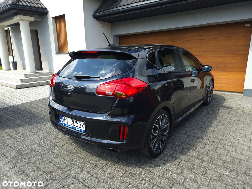 Kia Ceed 1.6 T-GDI GT-Track - 4