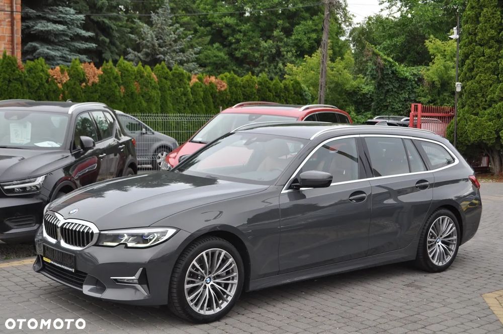 BMW Seria 3 330d Luxury Line sport - 2