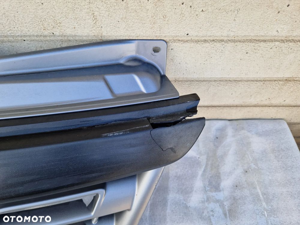 RENAULT MASTER LIFT GRILL ATRAPA CHROM - 2